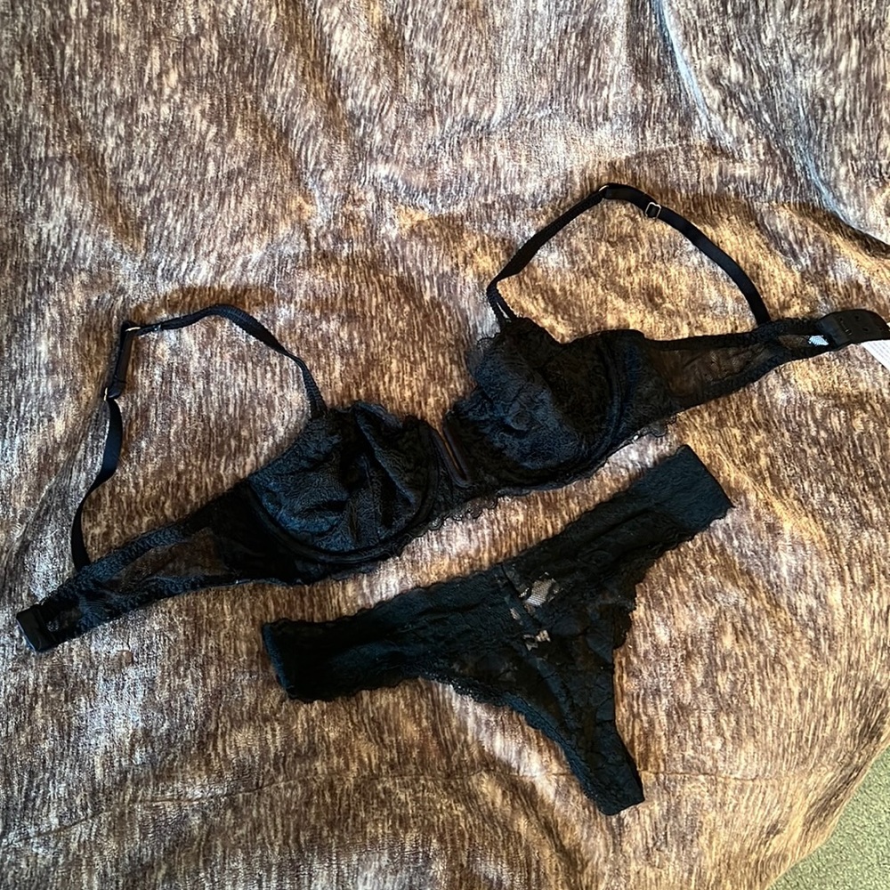 Auden Lingerie Set! - Picture 2 of 4